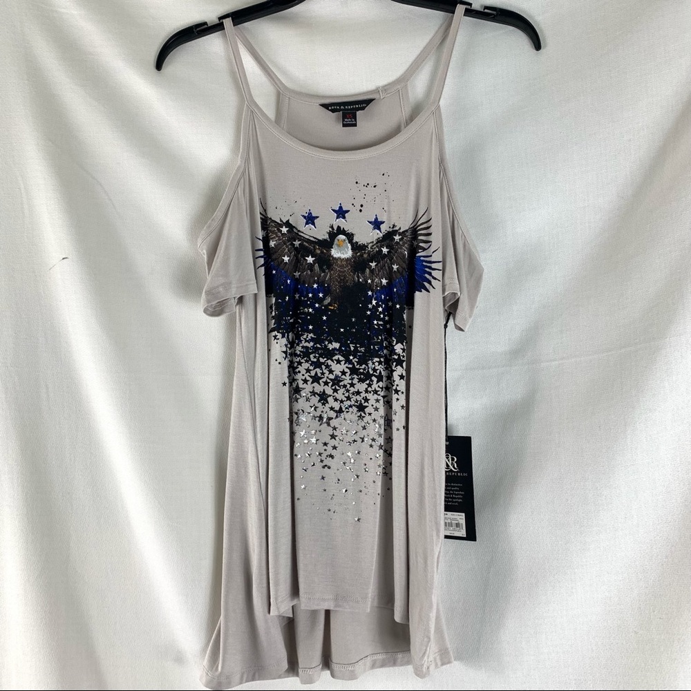 Rock & Republic Eagle and Stars Cold Shoulder Top Sz XS